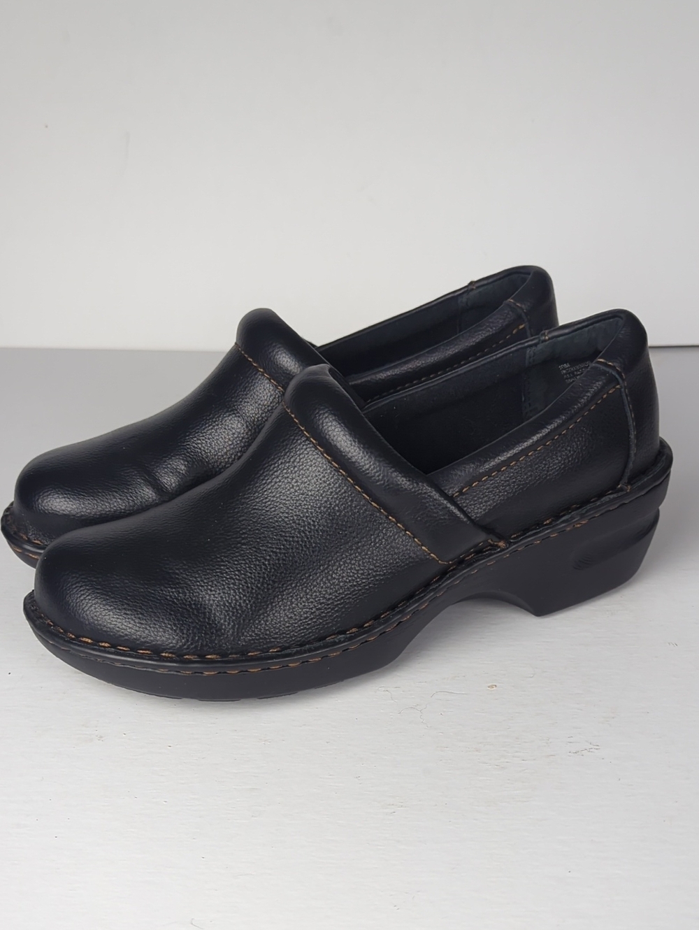 B.O.C. Women's Peggy Clogs Black Professional Slip-On Shoes Size 10